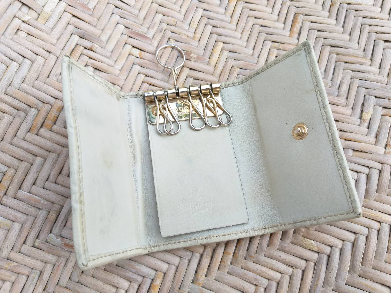 กระเป๋าพวงกุญแจ GUCCI ของแท้