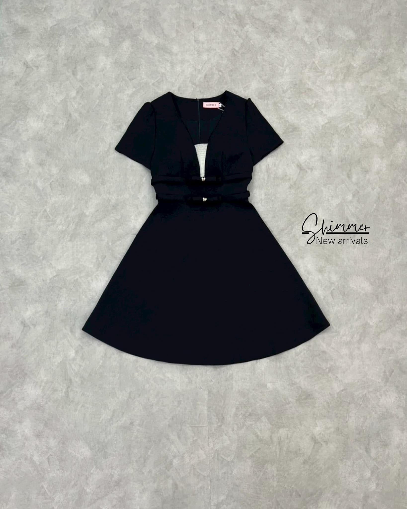 มินิเดรสแต่งเข็มขัดโบว์สองชั้น ดีไซน์สวยน่ารัก ใส่สบาย : สินค้าคุณภาพ (พร้อมส่ง)