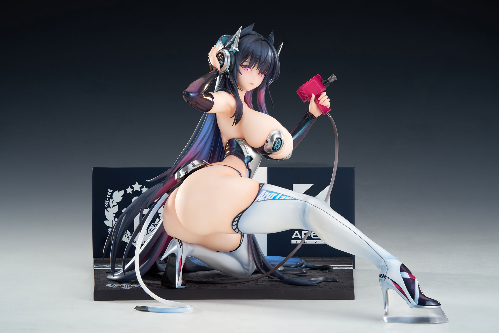[เปิดจอง] Azur Lane Strasbourg「Faerie of the Race Circuit」Ver. 1/7 Scale Painted Figure โบนัส Acrylic Standee