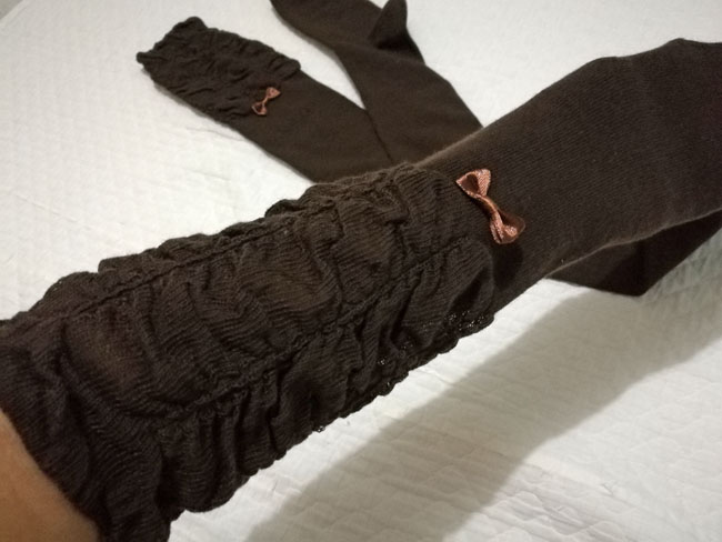 เลกกิ้งแบบแยก 2 ขา น่ารักมาก ผ้าดีมาก อุ่นค่ะ /ของใหม่/