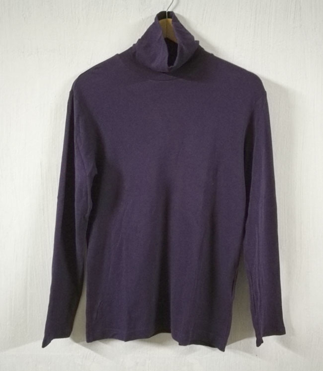 เสื้อแขนยาวคอเต่า Uniqlo SzM ผ้านิ่มมาก