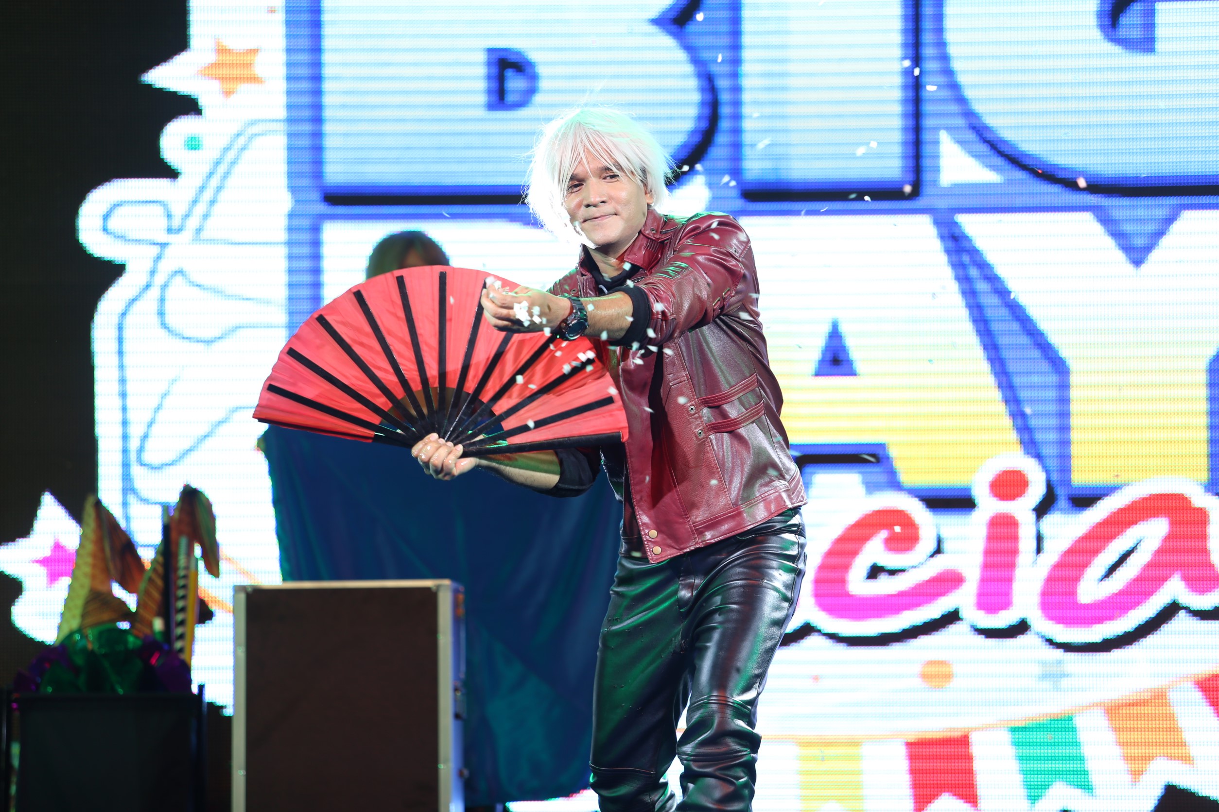 มายากล นักมายากล การแสดง โชว์ Magic Show "งาน TOYOTA BIG DAY" 26/05/2562