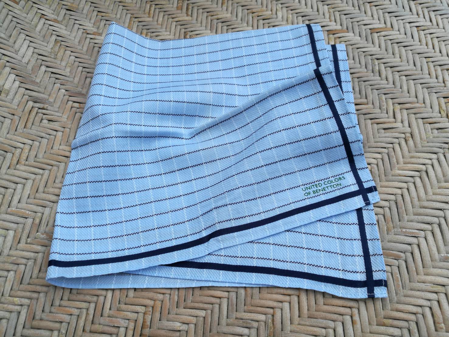 ผ้าเช็ดหน้าชาย BENETTON ผ้าทอเนื้อนุ่มมาก