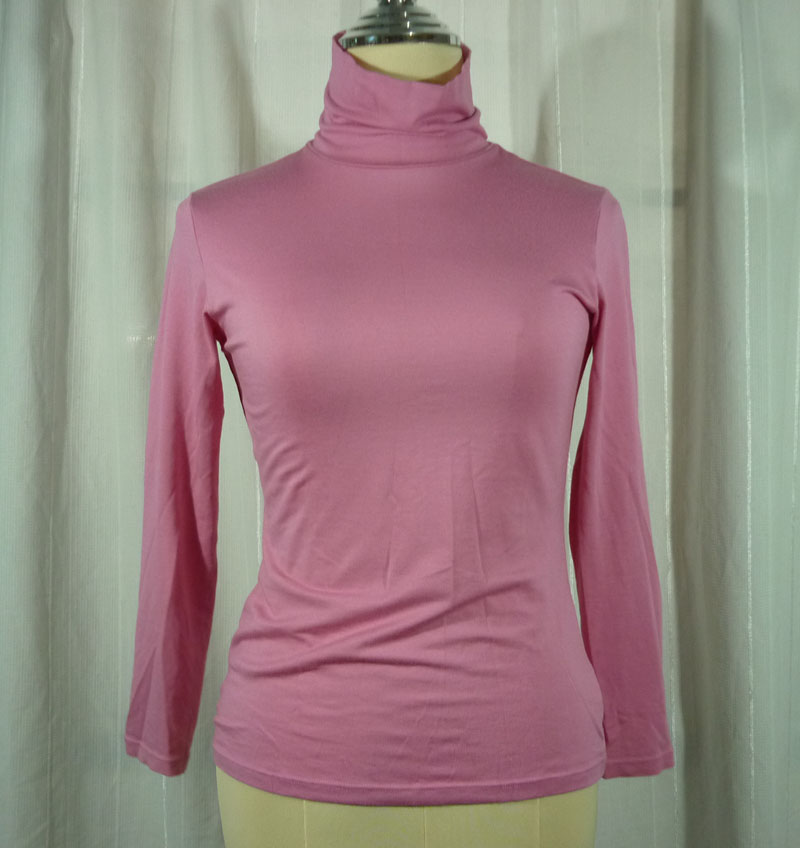 เสื้อฮีทเทคหญิง Uniqlo heattech Sz M