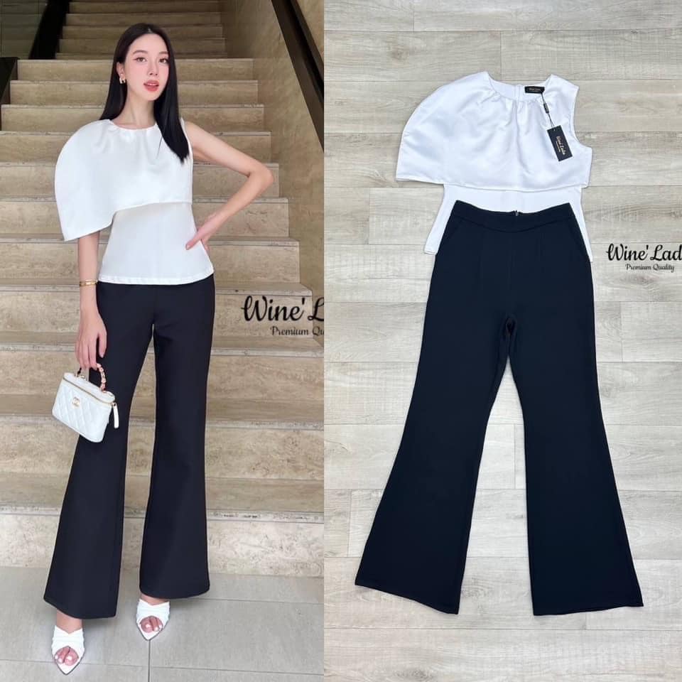 Set 2 Pcs.เซ็ทเสื้อสีขาวดีไซน์เก๋ห์ มาพร้อมกับกางเกงขายาวเอวสูง ใส่สบาย สินค้าคุณภาพ (พร้อมส่ง)