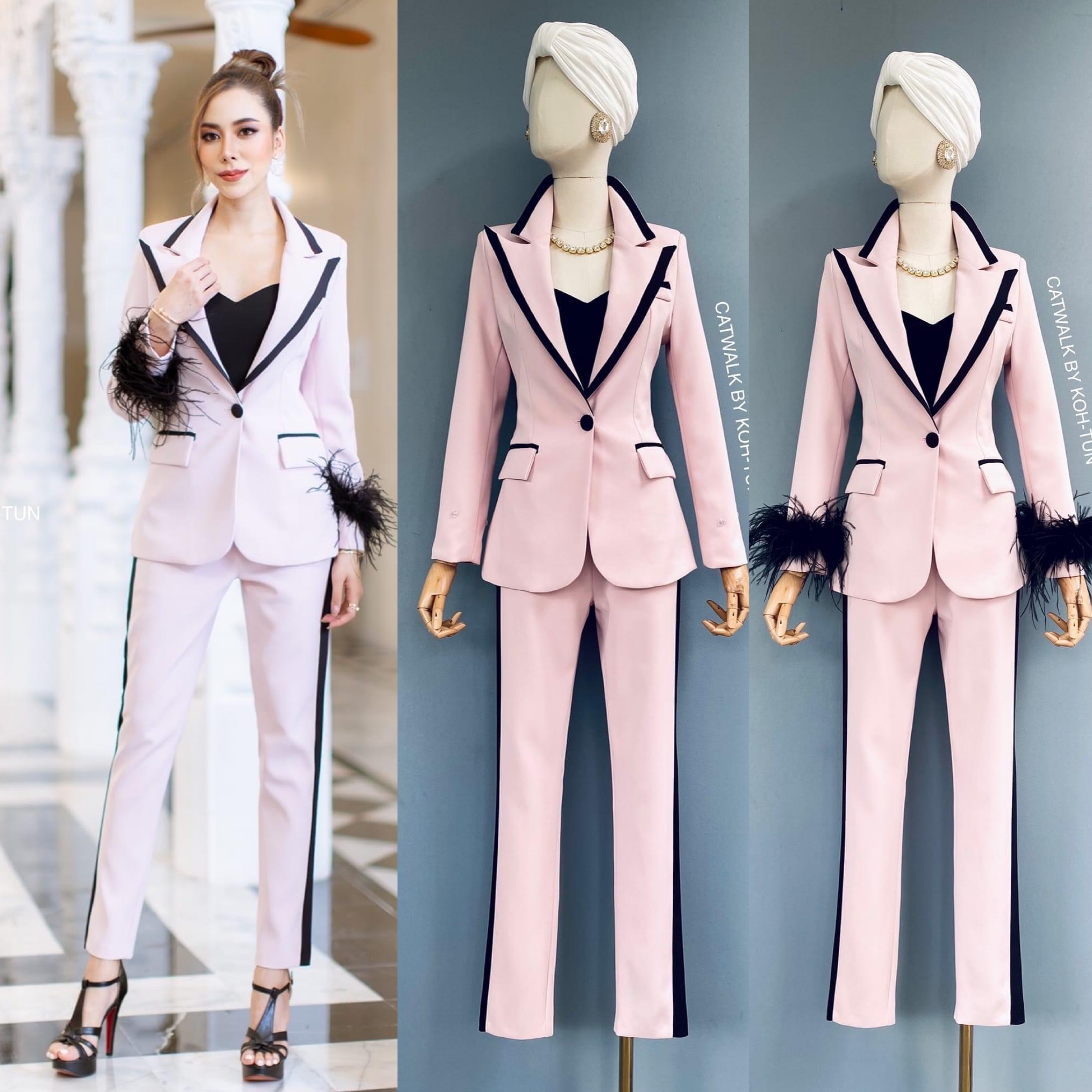 เซตBLAZERทูโทนแต่งขนนกแขน (ถอนได้)เนื้อผ้าเกรดเอ เนื้อนุ่มทิ้งตัว ตัวBLAZERเป็นทรงเข้ารูป แต่งขอบปกและขอบกระเป๋า คู่กับกางเกงเอวสูงขายาว ทรงขากระบอกเล็ก สินค้าคุณภาพ (พร้อมส่ง)