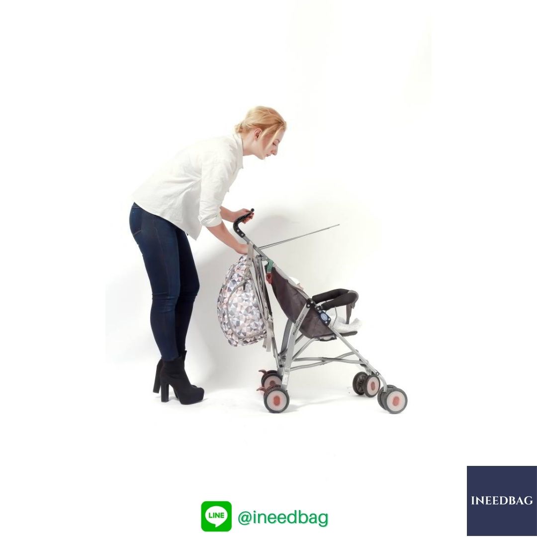 Ecosusi กระเป๋าคุณแม่ กระเป๋าสัมภาระคุณแม่ กระเป๋าแม่ลูกอ่อน แบบเป้ มาพร้อมแผ่นรองเปลี่ยนผ้าอ้อม, สายคล้องรถเข็น, ช่องเก็บความร้อน-เย็น (Pink Chevron)