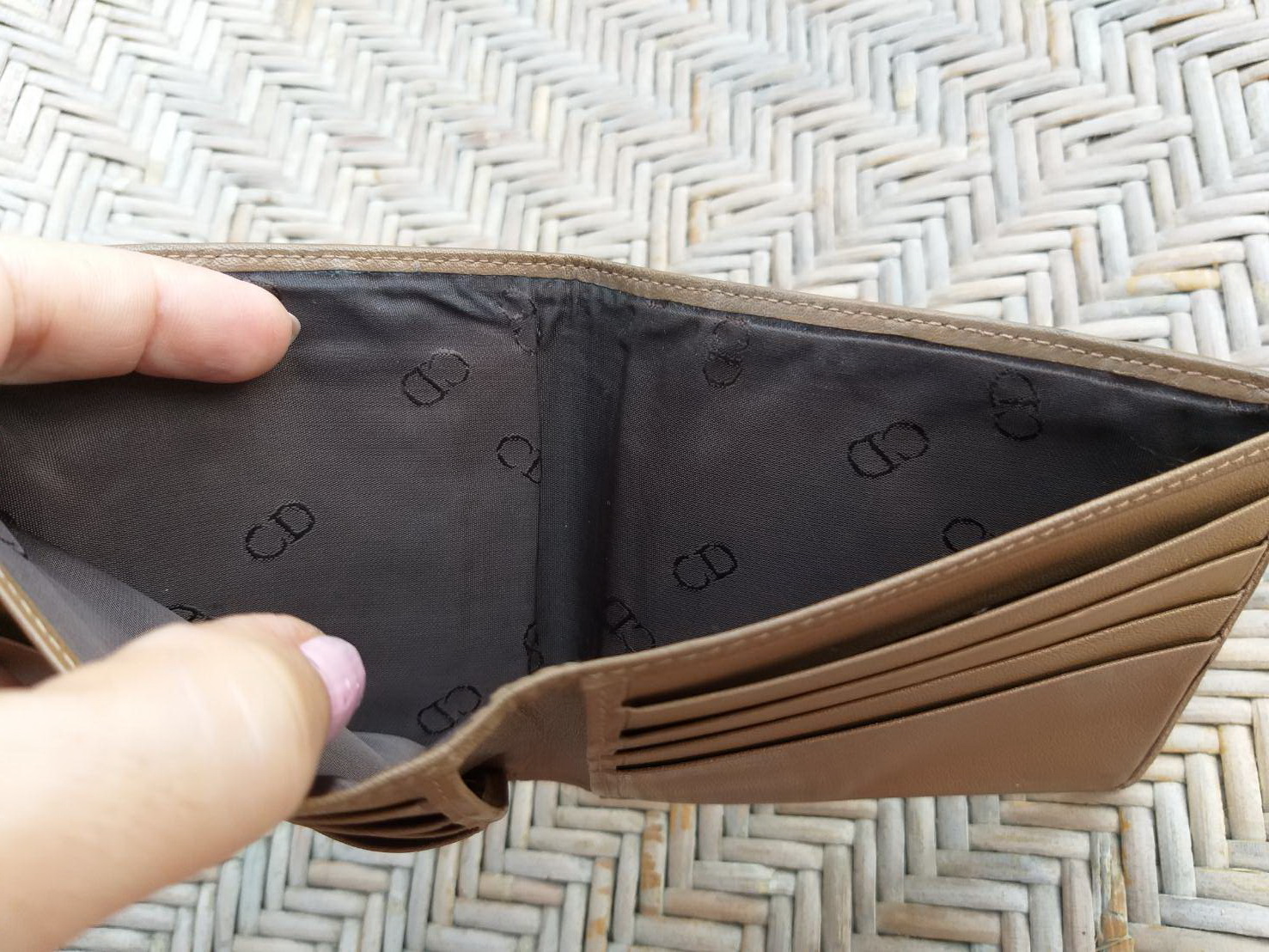 กระเป๋าสตางค์ชาย Christian Dior