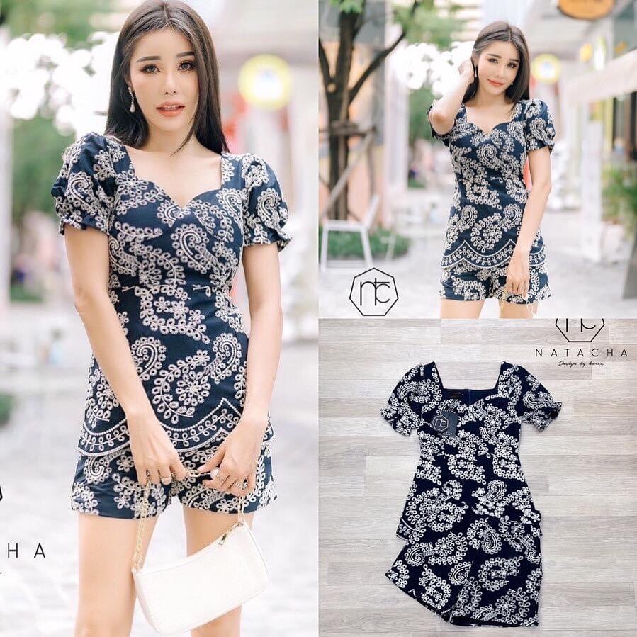 Set เสื้อแขนจั้ม กางเกงขาสั้น เนื้อผ้าลายฉลุปักลายย งานสวยแพทเทิลดี สินค้าคุณภาพ (พร้อมส่ง)