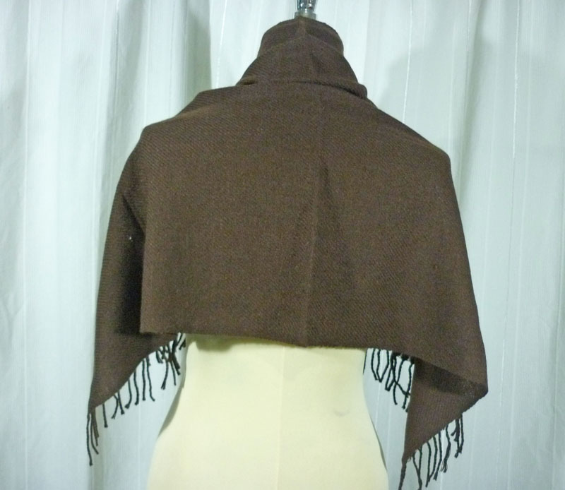 ผ้าคลุมไหล่เนื้อนิ่มอุ่นมาก สีน้ำตาลไหม้ DANBIRD /ของใหม่/