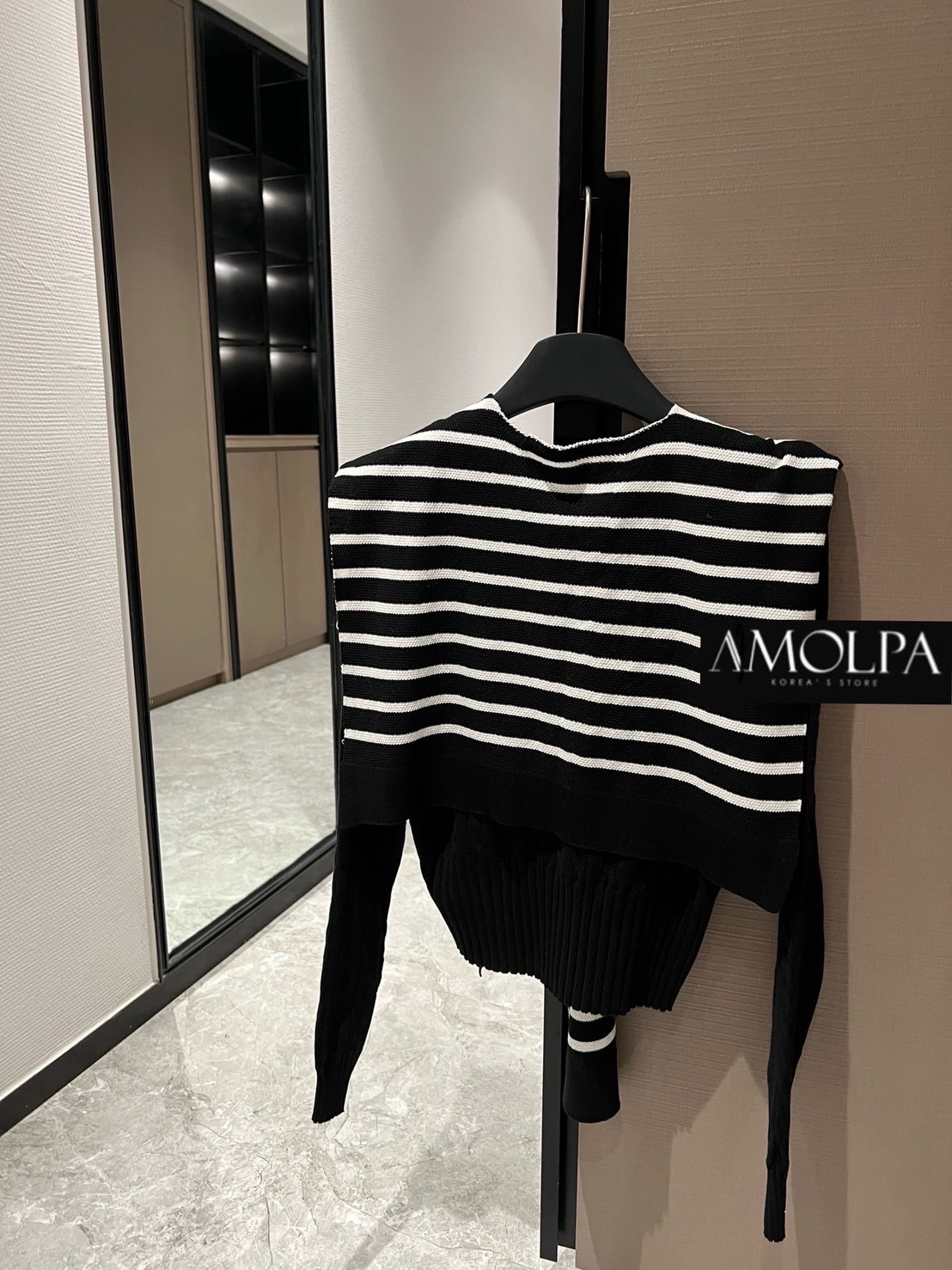 เสื้อไหมพรม MIU MIU KNIT งาน 1 : 1 เนื้อผ้าดีม๊ากกกก ผ้าใส่สบายมาก ใส่สบาย : สินค้าคุณภาพ (พร้อมส่ง)