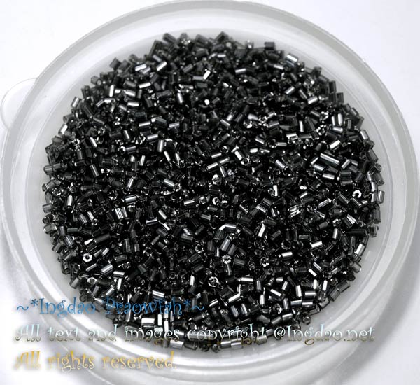 2C-401 ลูกปัดทูคัตตัดเหลี่ยม 3 มิล. สีดำทึบแสง Opaque Black (20 กรัม)