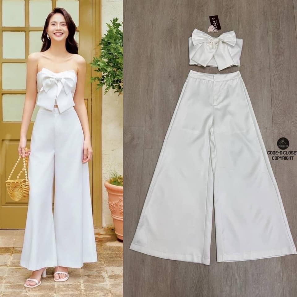 Set 2 ชิ้นสีขาว เสื้อเกาะอกช่วงอกเย็บติดโบว์ใหญ่ดูมีเลเยอร์ ( อกเสริมฟองน้ำ) และมีสายใสคาดไหล่2เส้น จะใส่เป็นสายเดี่ยวก็ได้นะคะคุ้มสุดๆ +กางเกงขายาวเอวสูงทรงกระบอกใหญ่ ใส่สบาย สินค้าคุณภาพ (พร้อมส่ง)