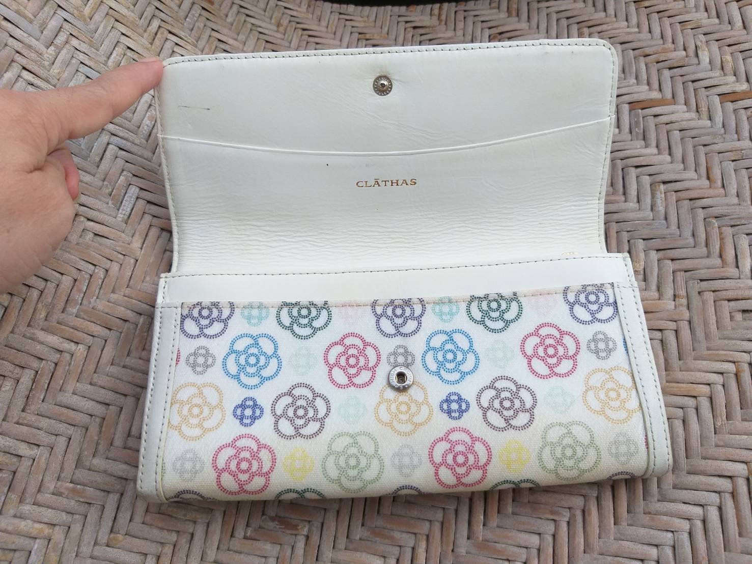 กระเป๋าสตางค์ CLATHAS หนังแท้ ช่องเยอะ