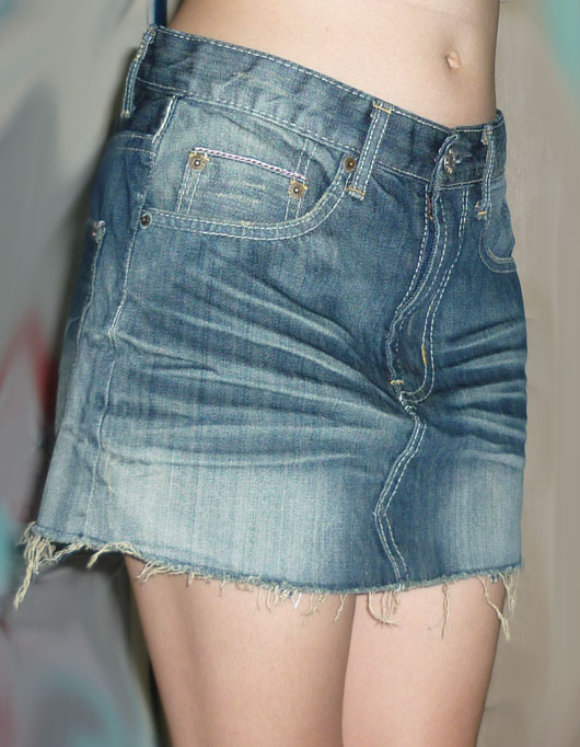 กระโปรงยีนส์ฟอกซีดชายลุ่ย สวยเซอร์ๆ 30-36-11.5