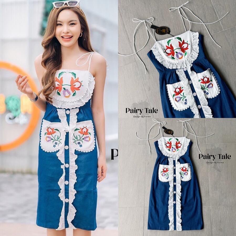 เดรสยีนสายสปาเก็ตตี้ หน้าอกปัก ลายดอกไม้ กระเป๋า2ข้างปักลาย แต่งแถบ ลูกไม้เล็กๆ งานสวยมากค้า ใส่สวยจริงๆน้า สินค้าคุณภาพ (พร้อมส่ง)