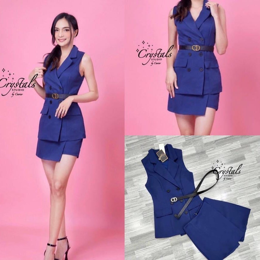 ชุดเสื้อสูทคอปก ติดกระดุมหน้า มีกระเป๋าล้วงจริงตามแบบ มาคู่ กับกางเกงกระโปรงขนสั้น ทรงเป้ะสวยเว่อวัง งานผ้าขั้นเทพ คัตติ้งเนี้ยบ รีดอัดกาวทั้งชุด . สินค้าคุณภาพ (พร้อมส่ง)