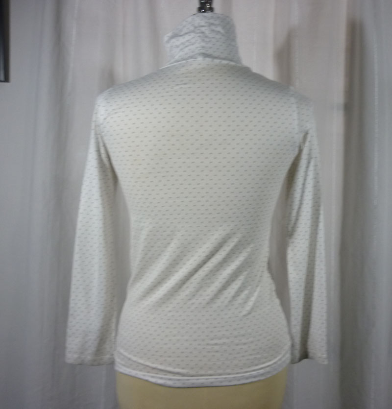 เสื้อฮีทเทคเด็ก ขาวจุดเทา Uniqlo heattech Sz 140