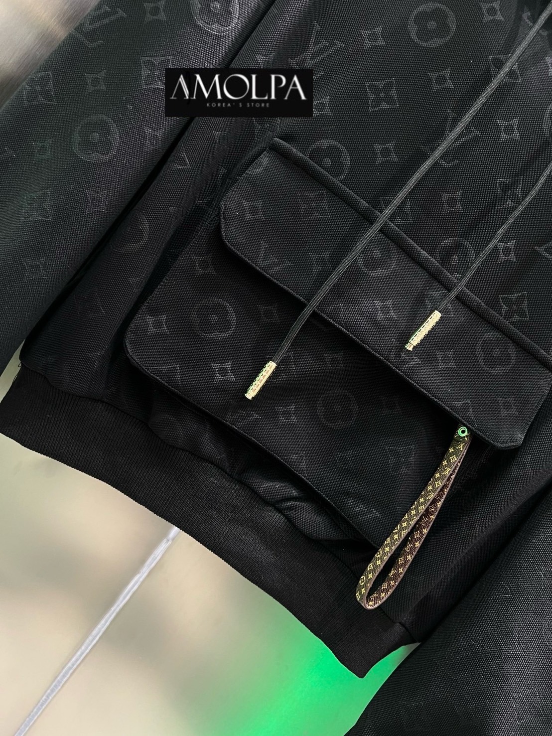 SET JACKET LV งาน Hiend เนื้อผ้าดีม๊าก ผ้าใส่สบายมาก : สินค้าคุณภาพ (พร้อมส่ง)