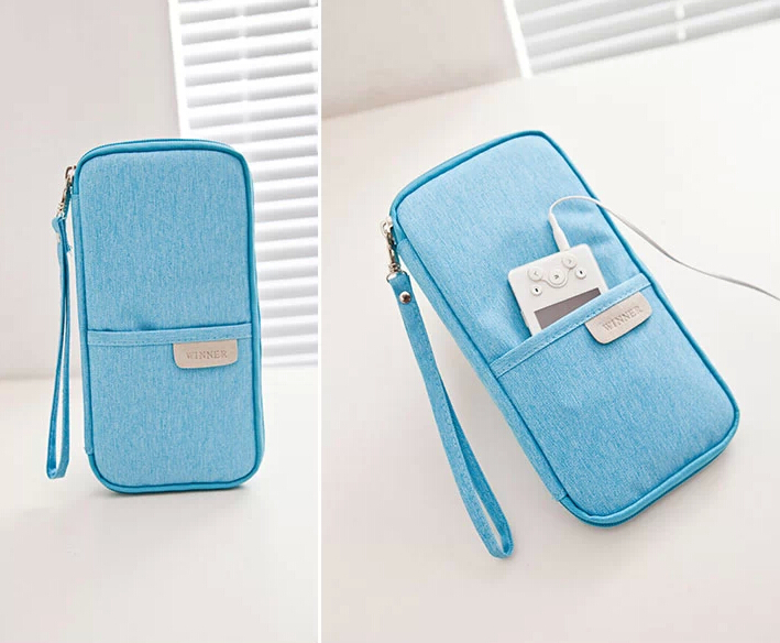 กระเป๋าใส่พาสปอร์ต กระเป๋าใส่หนังสือเดินทาง เอกสารสำคัญ มีสายคล้องมือ พกพาสะดวก ผลิตจากโพลีเอสเตอร์ กันน้ำ คุณภาพดี