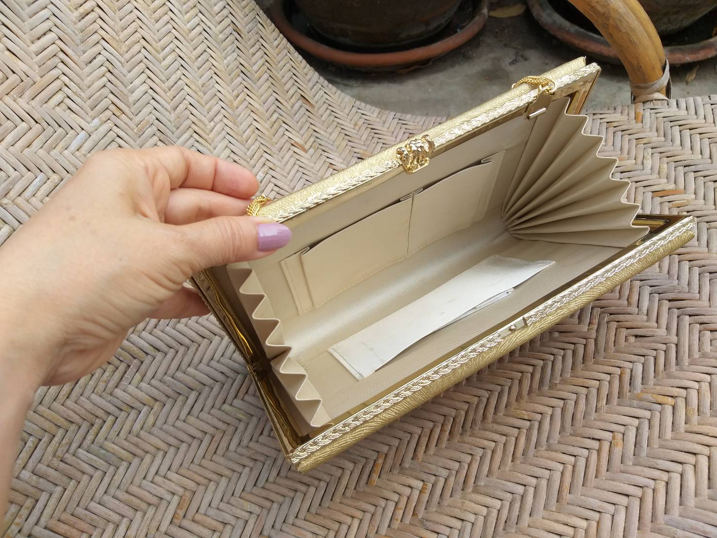 กระเป๋าหรูออกงาน ผ้าดิ้นทอง สวยมากกกก