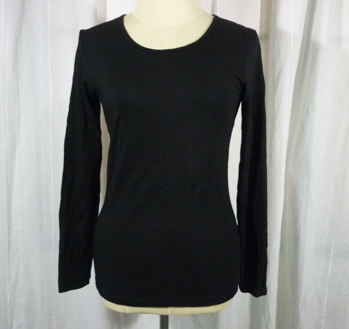 เสื้อฮีทเทคหญิง Uniqlo เนื้อ Extra Sz M