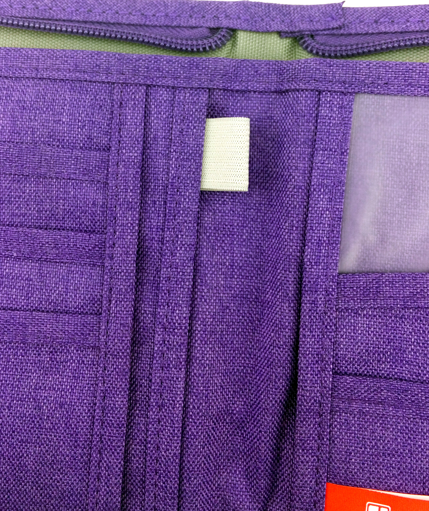 กระเป๋าใส่พาสปอร์ตสั้น กระเป๋าใส่หนังสือเดินทาง ขนาดกะทัดรัด ช่องเยอะ ใส่เอกสารสำคัญ ธนบัตร บัตรต่าง ๆ พกพาสะดวก ผลิตจากโพลีเอสเตอร์กันน้ำ คุณภาพดี