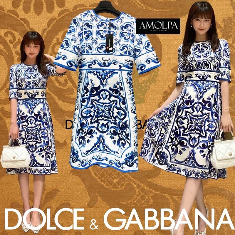 DRESS งานแบรนด์ Hiend ..หัวซิปปั้ม สวยหรู สวยเด่น เนื้อผ้าลาย แบรนด์ สวยมากกก ตามช๊อปเลยน๊า ผ้าอย่างดี มีน้ำหนัก งานน่ารักมาก ผ้าใส่สบายมากกกก สวยตัวเดียววจบค๊า ป้าย TAG สินค้าคุณภาพ (พร้อมส่ง)