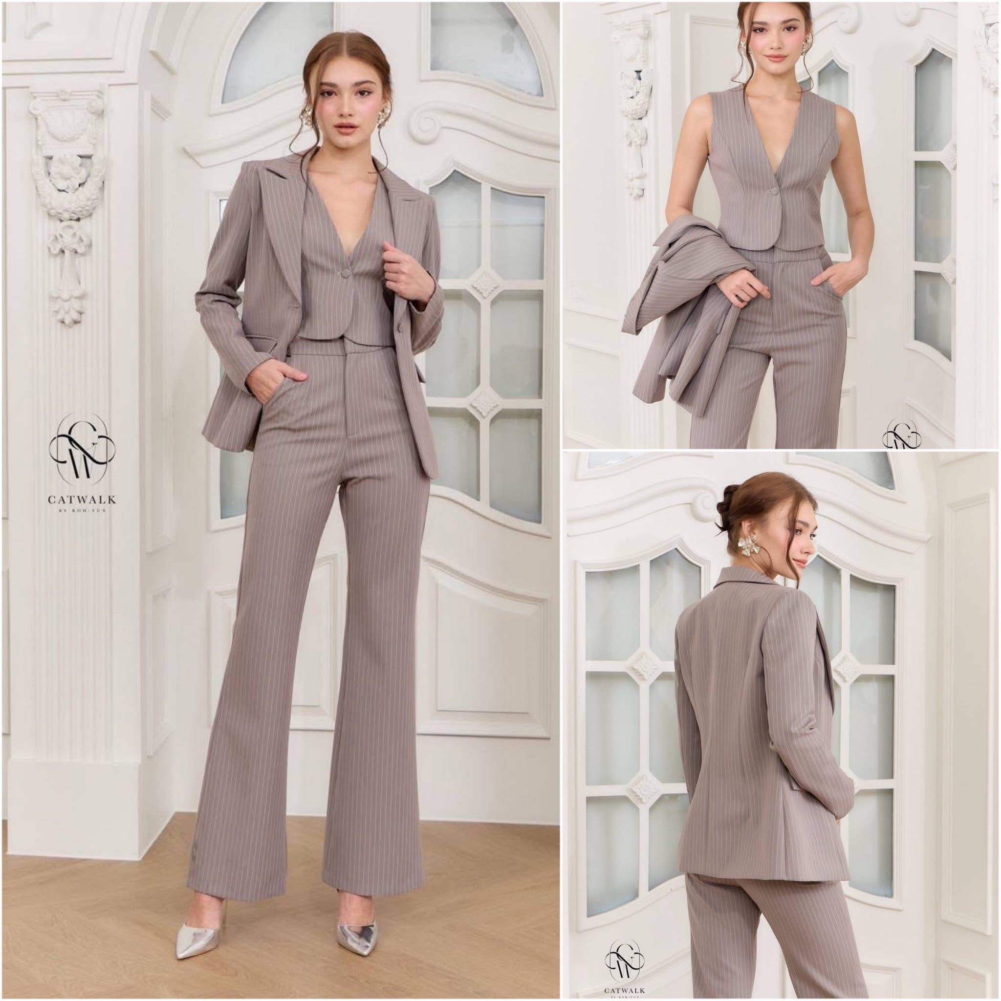 เซตBLAZER 3ชิ้น เสื้อกั๊ก+เสื้อสูท+กางเกงขาบาน เนื้อผ้าทอลายในตัว งานผ้าเกรดเอ เนื้อผ้าหนานุ่มใส่สบาย BLAZER เป็นทรงเข้ารูป ใส่สบาย : สินค้าคุณภาพ (พร้อมส่ง)