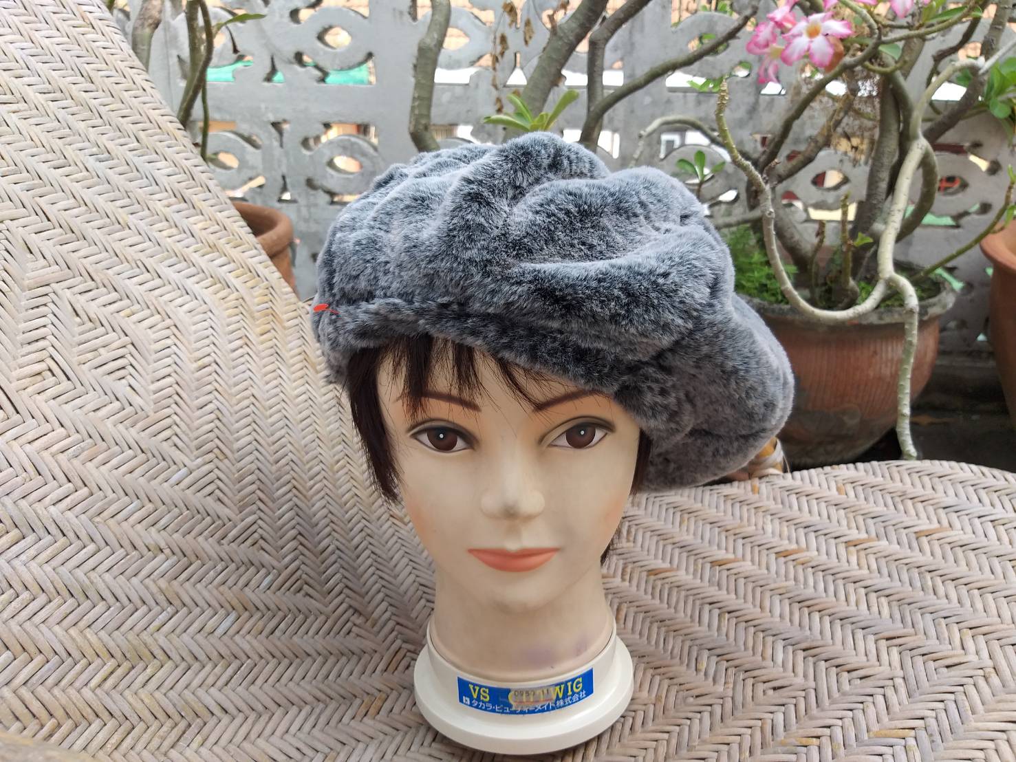 หมวกเบเร่ต์เฟอร์ฟูหนานุ่ม สวยมากๆ ใบนี้