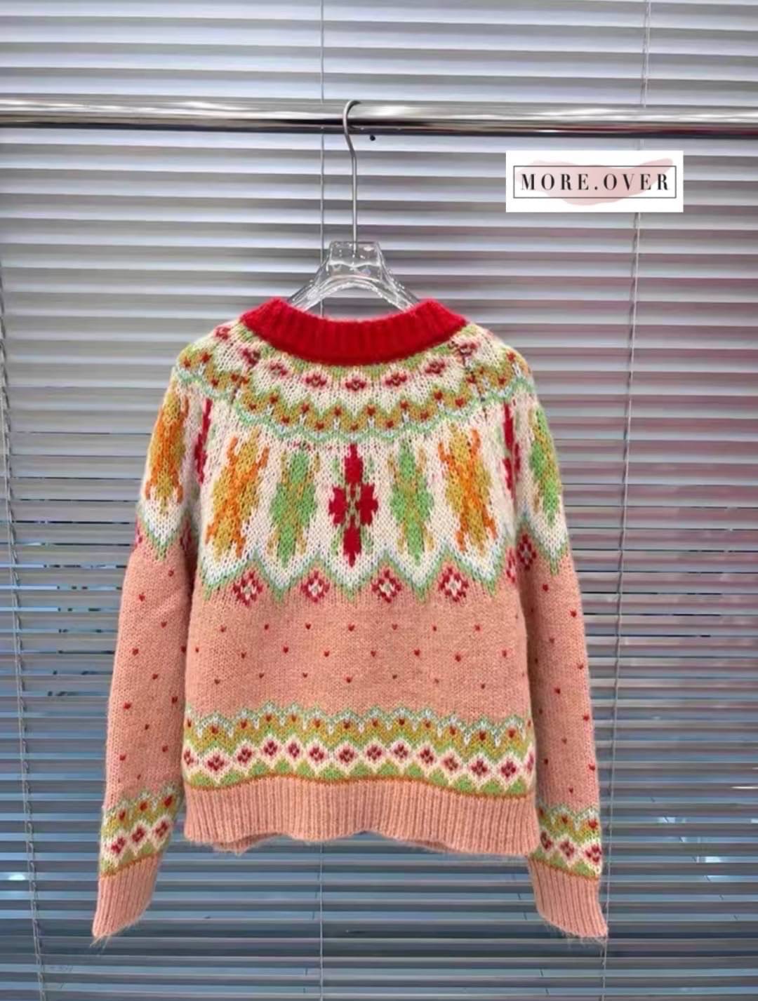 เสื้อคลุมไหมพรมสีชมพูขอบแดงถักลาย +เข็มขัดตุ๊กตาหมีลุคคุณหนูน่ารักมาก ใส่สบาย : สินค้าคุณภาพ (พร้อมส่ง)