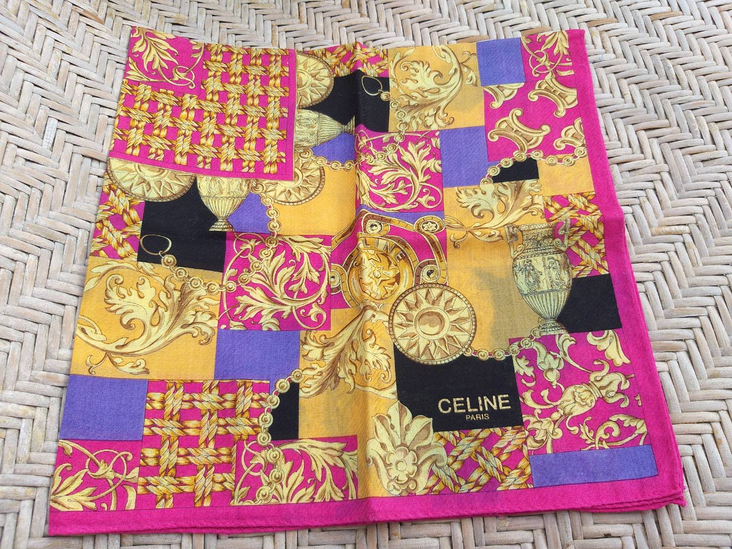 ผ้าเช็ดหน้า CELINE สวยมากกกก