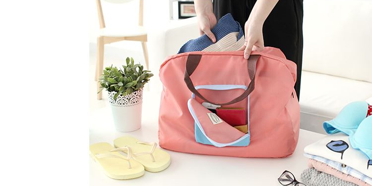 กระเป๋าช้อปปิ้งพับเก็บได้ ผ้าหนา สีสันสดใส ผลิตจากโพลีเอสเตอร์กันน้ำ คุ้มค่า (Foldable Duffle Bag for Travel)