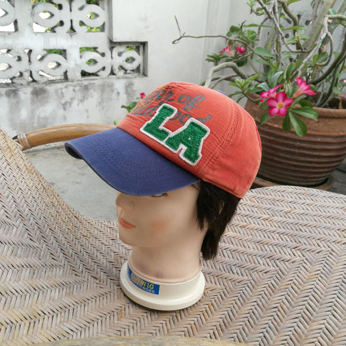 หมวกแก๊ปผ้าลูกฟูก สวยเท่ใบนี้