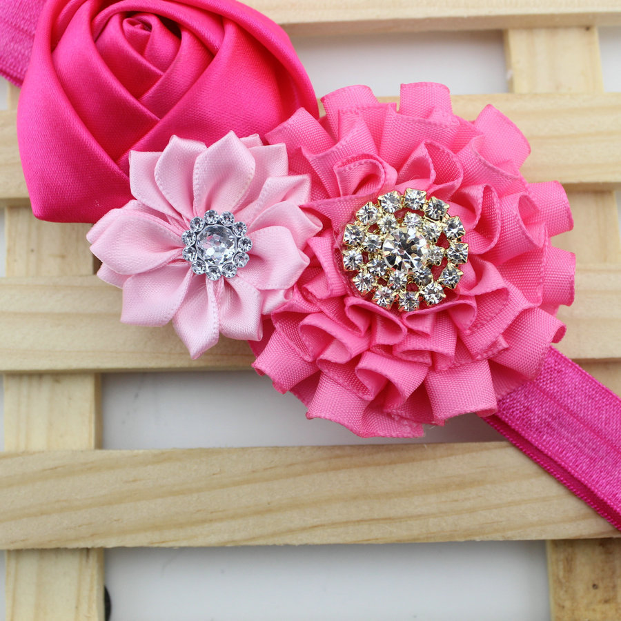 ผ้าคาดผมเด็กอ่อน เจ้าหญิงแสนน่ารัก งานระดับพรีเมี่ยม ดอกไม้ผ้าประดับเพชรสวยหรู