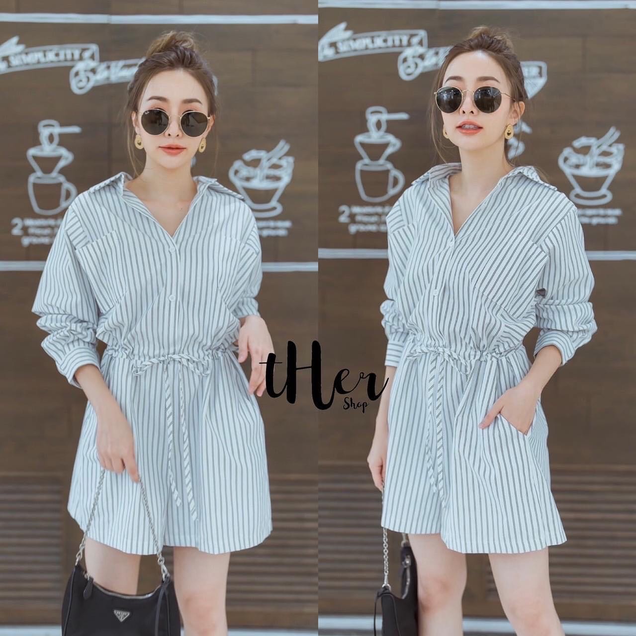 จั๊มสูทกางเกงขาสั้นลายทางทรงสวย ดีไซน์เอวแต่งเชือกปรับรูดได้ตามขนาดตัว แต่งกระเป๋าข้าง ผ้าใส่สบายใส่ได้เรื่อยๆ. สินค้าคุณภาพ (พร้อมส่ง)