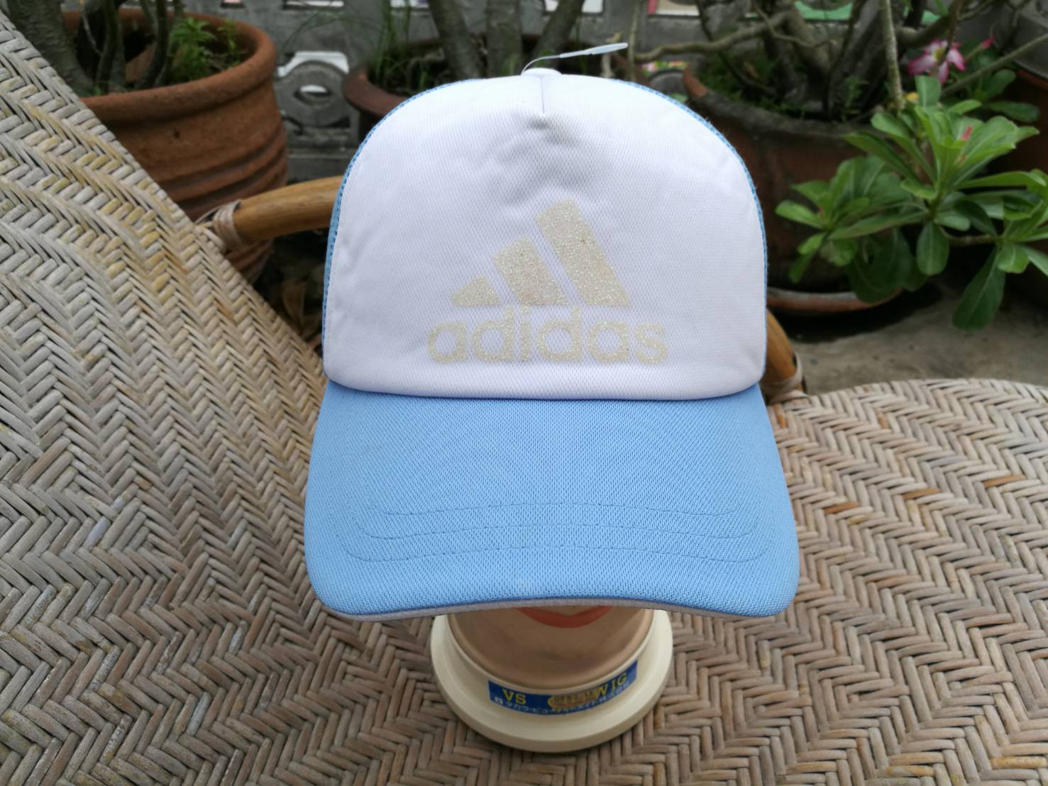 หมวกแก๊ปผู้หญิง adidas (ของใหม่)