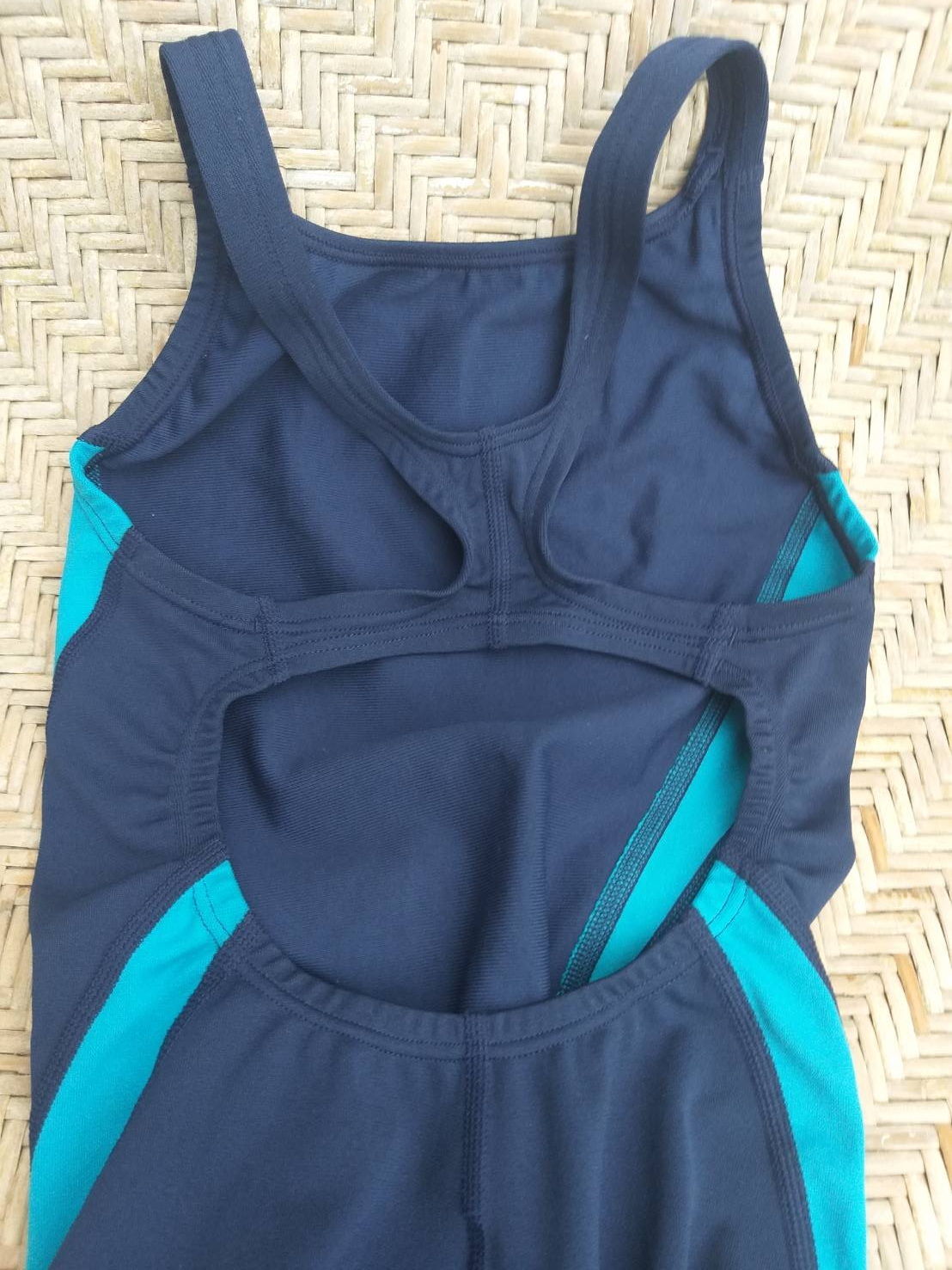 ชุดว่ายน้ำนักกีฬา MIZUNO เด็กไซด์ 140