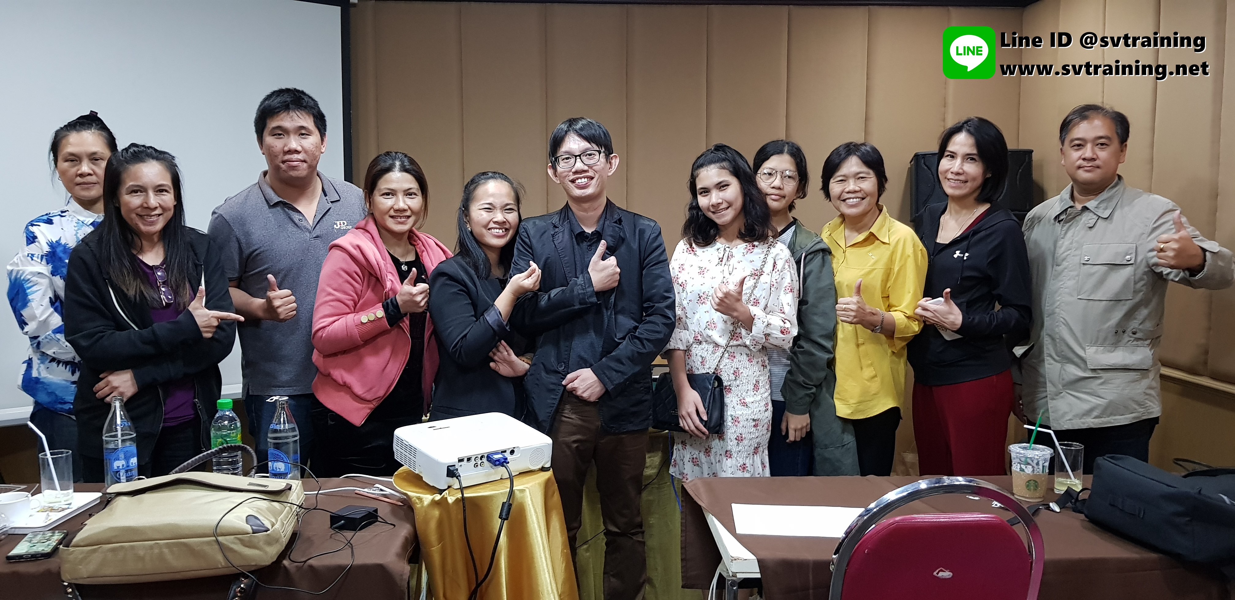 เทคนิคจำหน่ายสินค้าออนไลน์โดยอาจารย์ใบตอง