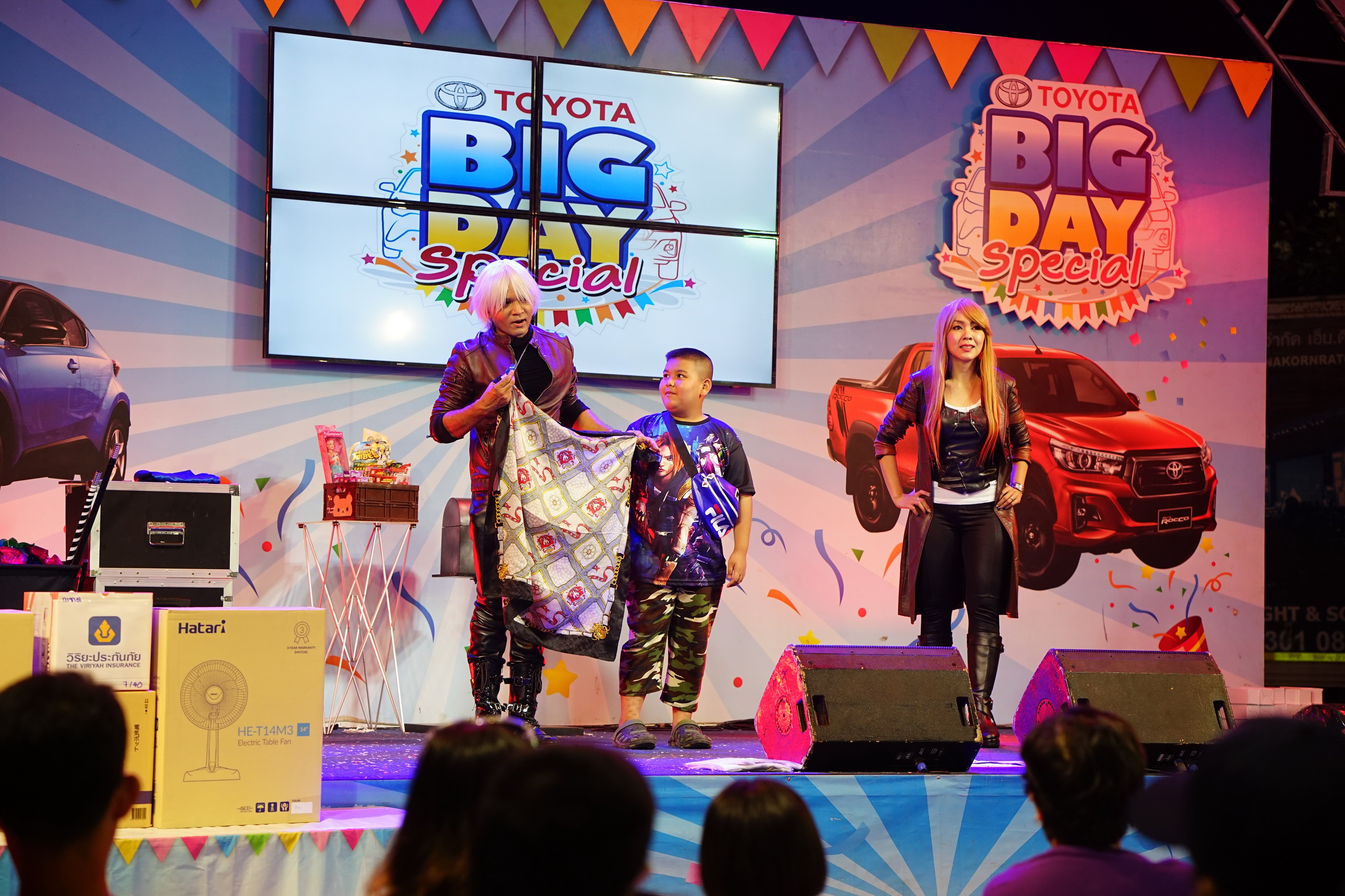 มายากล นักมายากล การแสดง โชว์ Magic Show "งาน TOYOTA BIG DAY" 09/03/2562