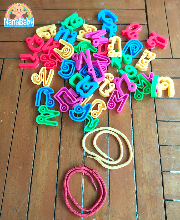 ของเล่นร้อยเชือก ชุดร้อยเชือกเด็ก ตัวอักษร ก-ฮ (44 ชิ้น) ของเล่นเด็กอนุบาล 2-3 ขวบขึ้นไป ของเล่นเสริมพัฒนาการ ของเล่นฝึกสมาธิ