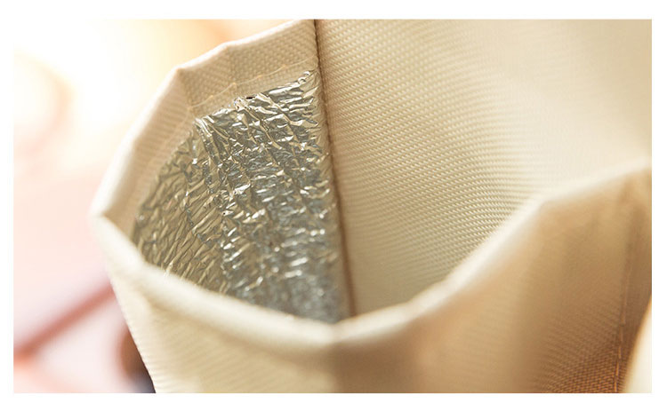 กระเป๋าคุณแม่ 2 in 1 กางเป็นช่องติดหลังเบาะรถยนต์ได้ ลายการ์ตูนน่ารัก