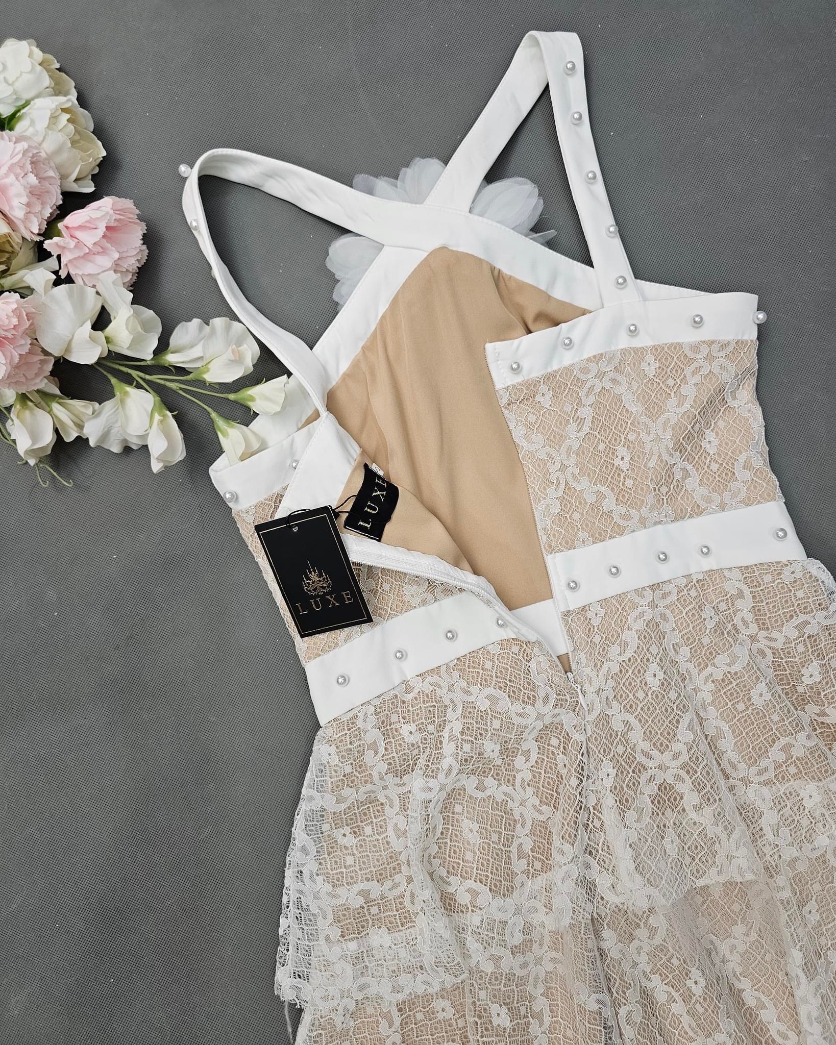 เดรสเสื้อสายเดี่ยวกระโปรงต่อชายระบาย4ชั้น สินค้าคุณภาพ (พรอมส่ง)