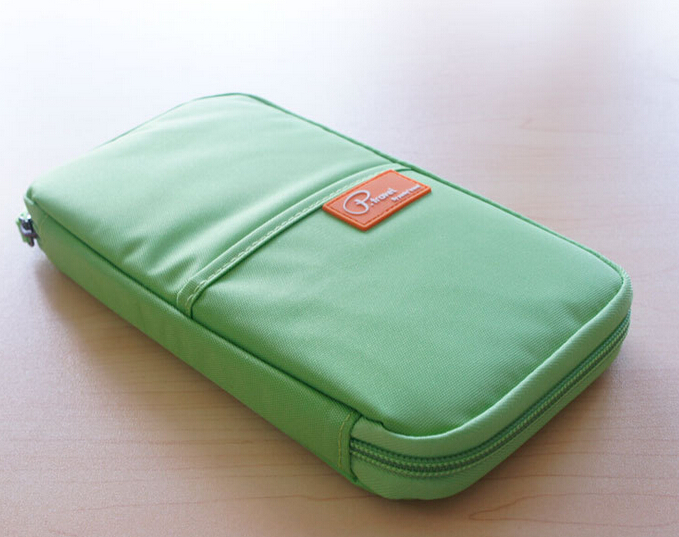 กระเป๋าใส่พาสปอร์ต กระเป๋าใส่หนังสือเดินทาง ใส่เอกสารสำคัญ ช่องเยอะ มีสายคล้องมือ พกพาสะดวก ผลิตจากไนล่อนกันน้ำ คุณภาพดี