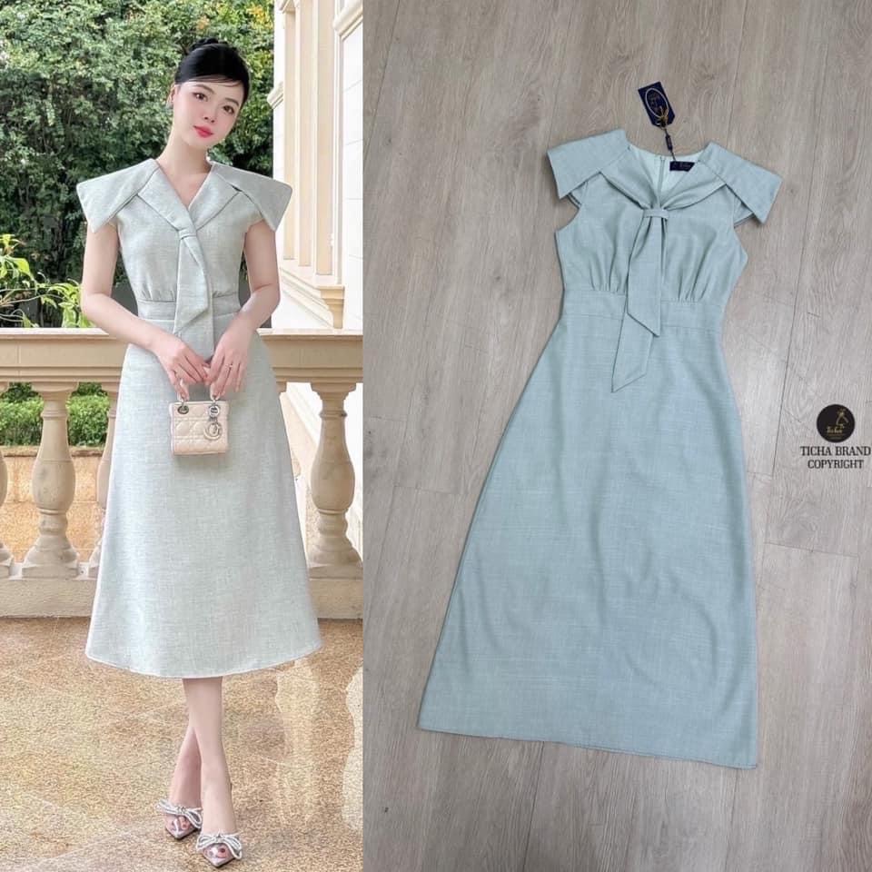 เดรสยาวแขนล้ำดีไซน์คอวีแต่งปกคลุมไหล่เย็บต่อสายไขว้ทับด้านหน้า ดีไซน์สวยมีซิปหลัง เย็บซับในอย่างดี สวยลูกคุณมากๆค่ะ ใส่สบาย : สินค้าคุณภาพ (พร้อมส่ง)