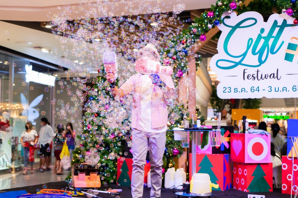 Bubble Show บับเบิ้ลโชว์ โชว์ฟองสบู่ ฟองสบู่ยักษ์ 01/01/2565