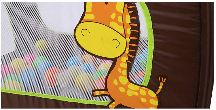 เปลนอนเด็ก Playpen เพเพล ลายยีราฟ พร้อมโมบายและถุงใส่ผ้าอ้อม