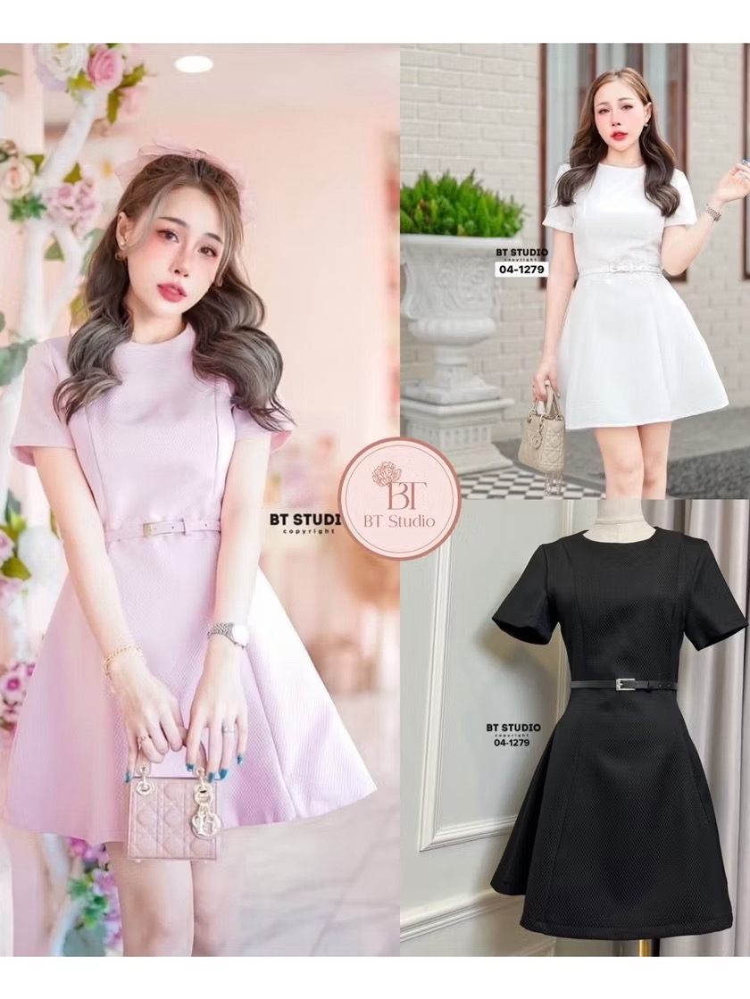 เดรสสั้นแขนสั้นคอกลม กระโปรงบานออก มาพร้อมเข็มขัดเส้นเล็กสีขาว งานเนื้อผ้าสวยมากมีลายในตัว มีซับในจ้า ใส่สบาย : สินค้าคุณภาพ (พร้อมส่ง)