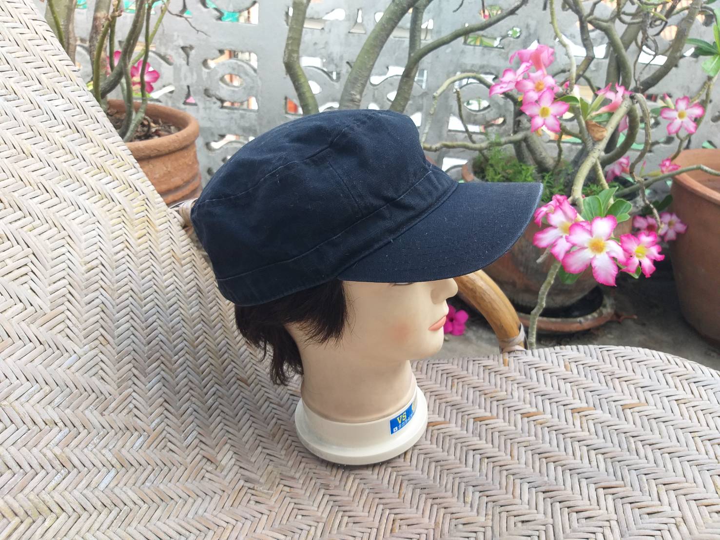 หมวกแก๊ปทรงนิวส์บอย NEW ERA น่ารักมากก