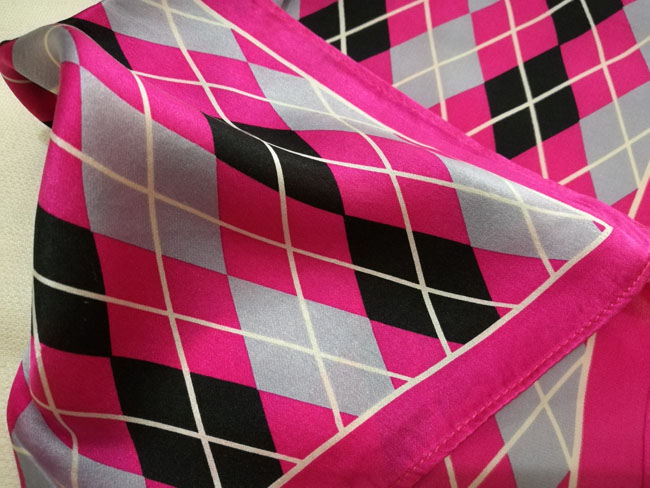 ผ้าผูกผม ผูกคอ 100% Silk สีสวยมาก ผ้านุ่มมากกก